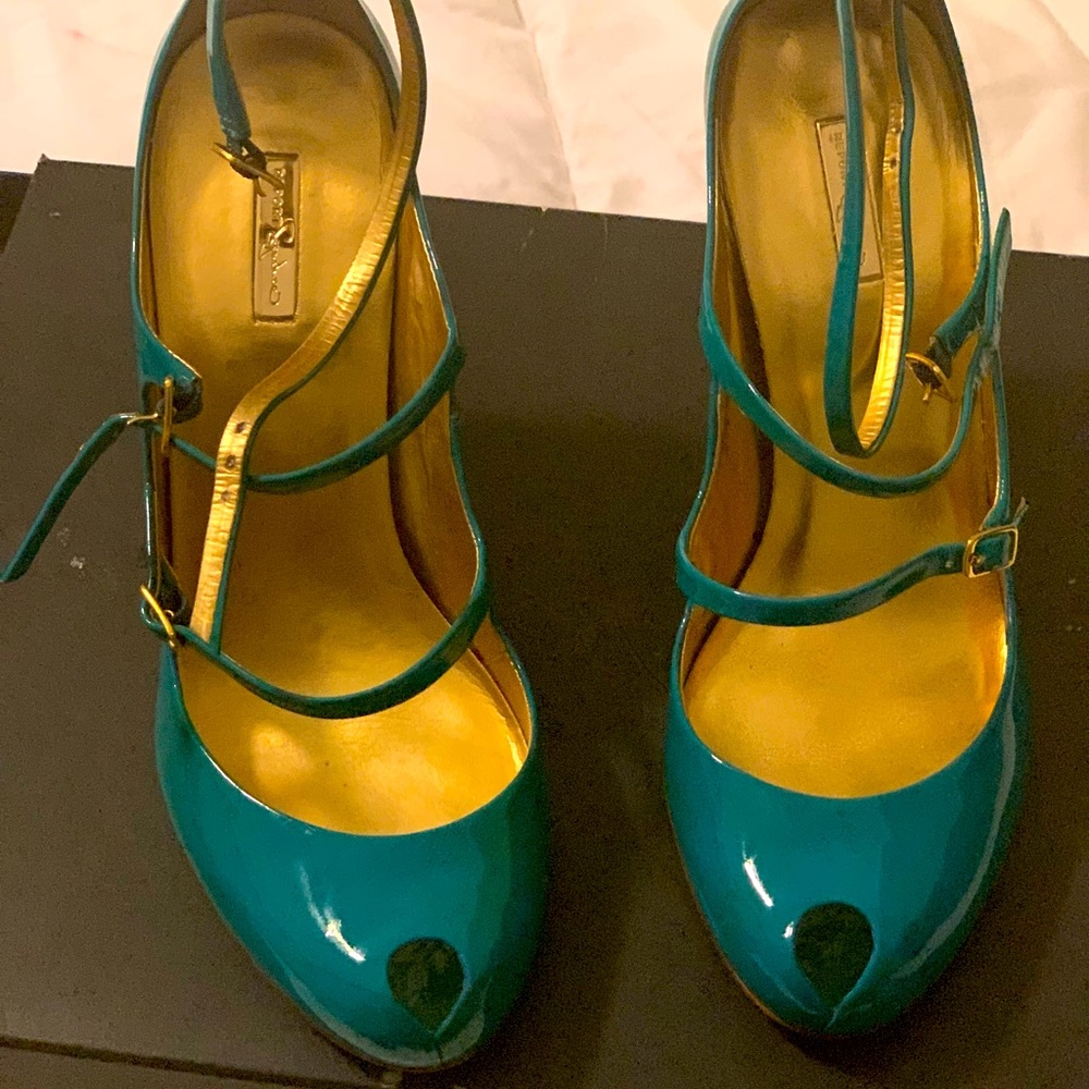 REPORT Signature Dita Sandal